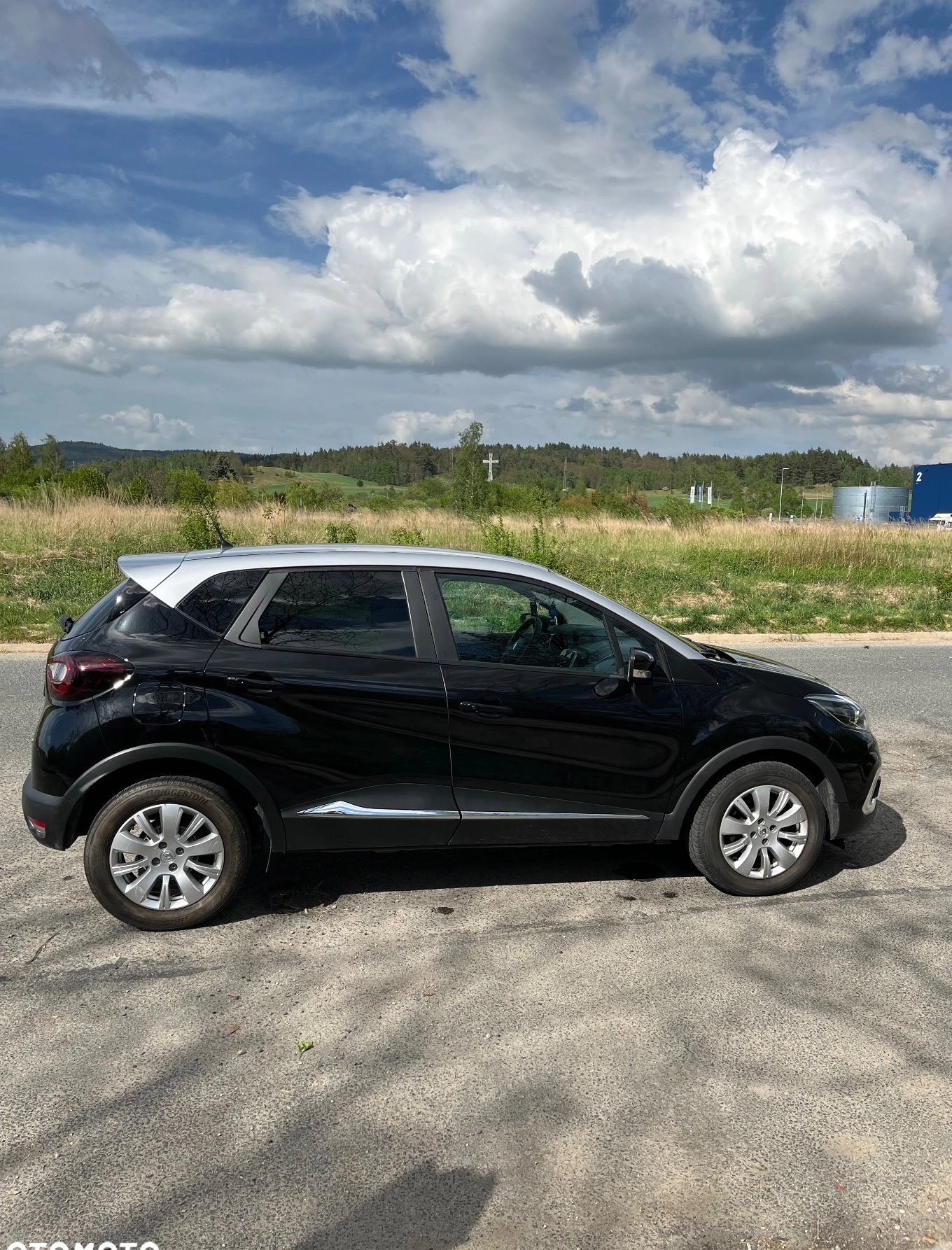 Renault Captur cena 52900 przebieg: 63000, rok produkcji 2017 z Chorzów małe 92